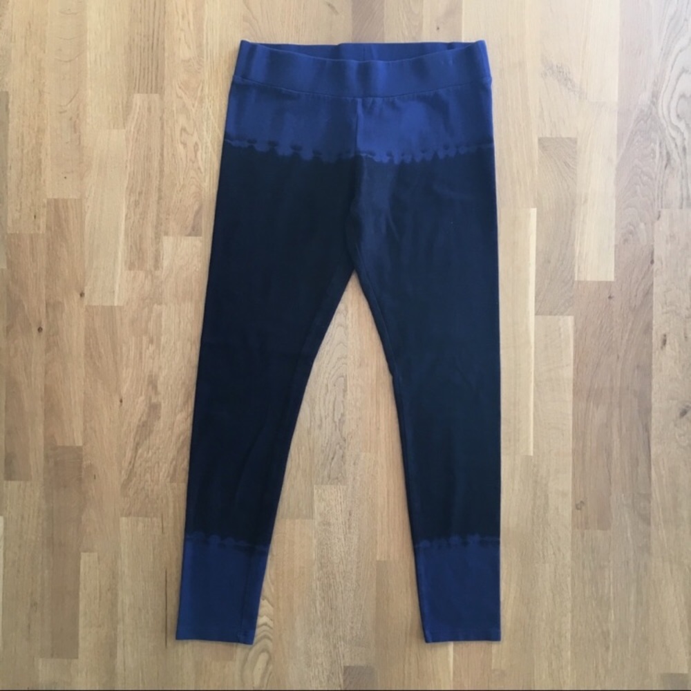 Monrow space blue dip dye leggings